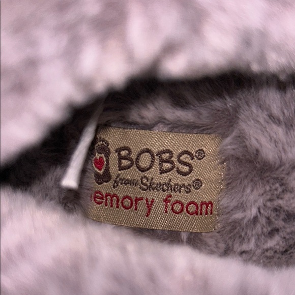 Bobs from Skechers Memory Foam Multicolor Dog Print Slippers with Gray Fur. - Picture 8 of 8